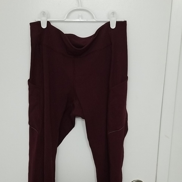 Lululemon Ladies Size 10 Leggings - Picture 1 of 10